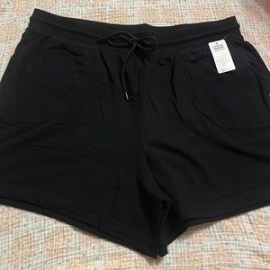 TORRID PLUS SIZE FRENCH TERRY CUFF SHORTS: BLACK: NWT: SZ 2